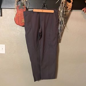 NWOT Ladies smoke gray travel pants